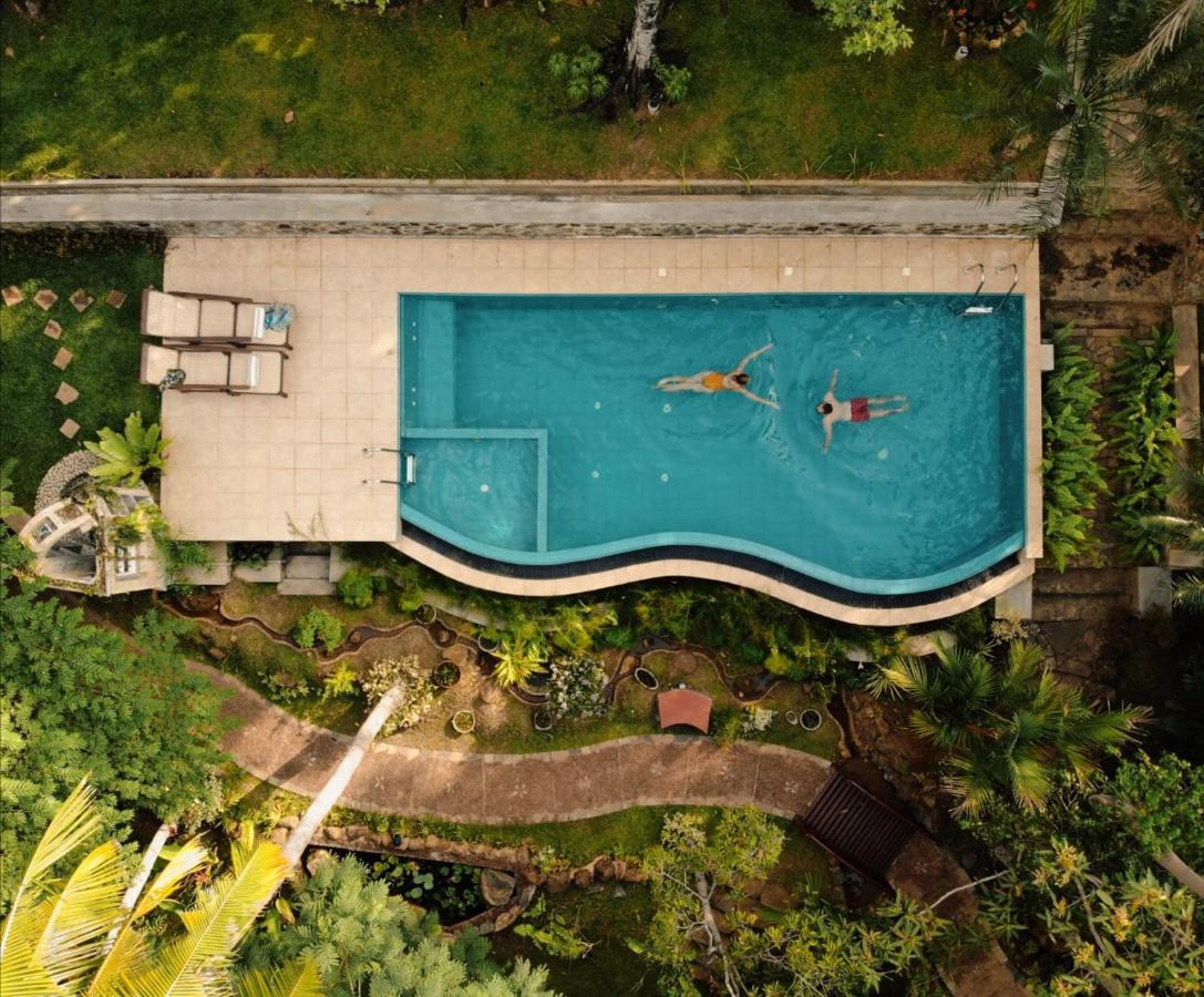 Villa Birdlake Хіккадува Екстер'єр фото