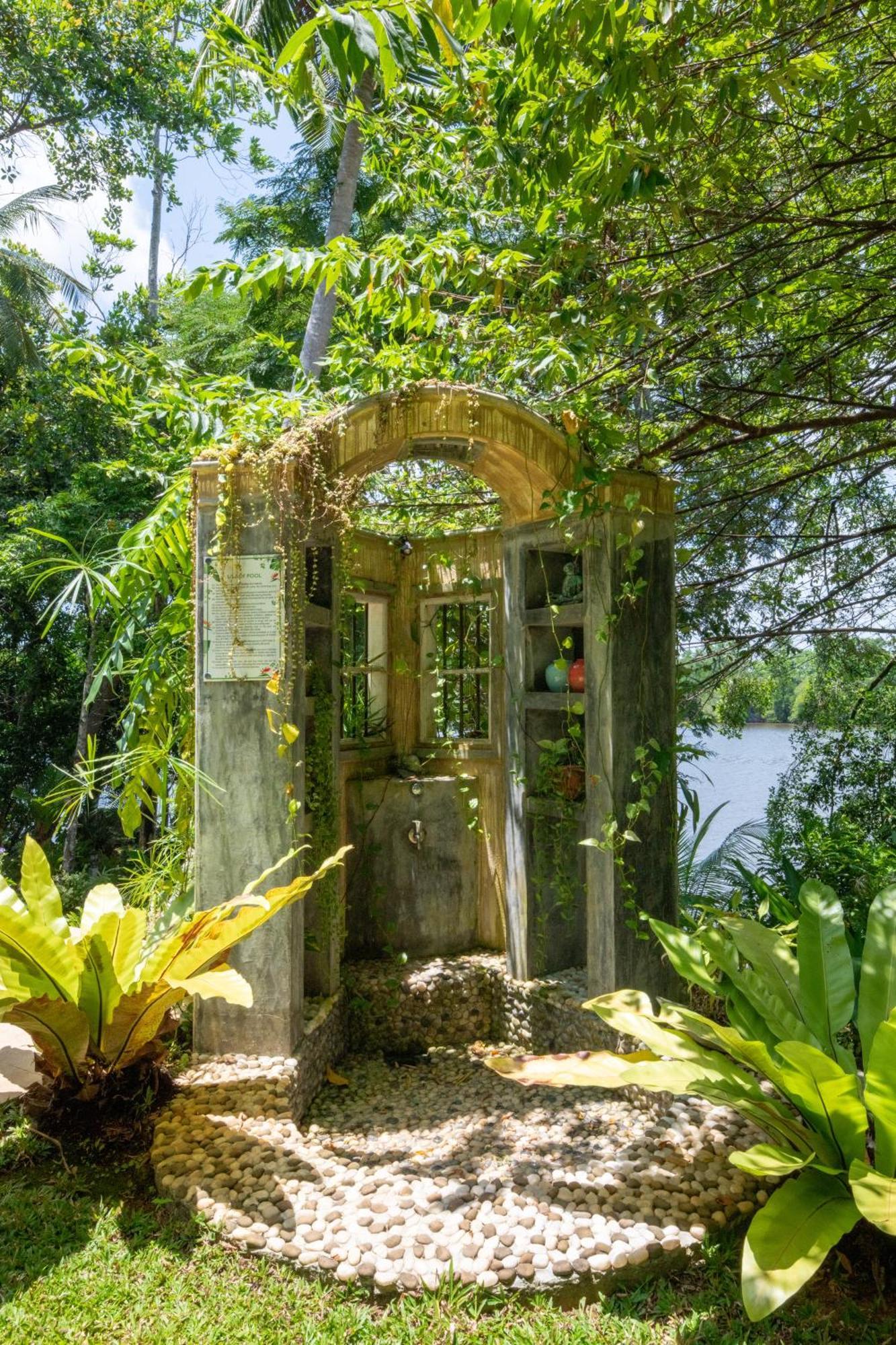Villa Birdlake Хіккадува Екстер'єр фото